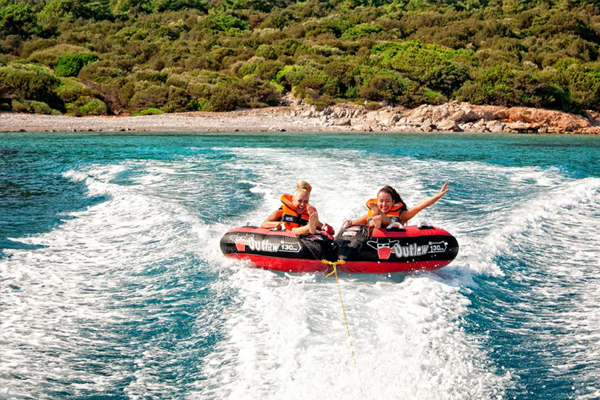 Yazın Yatta Tatil